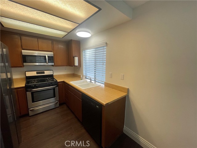 Detail Gallery Image 17 of 29 For 1503 S Raitt St #B,  Santa Ana,  CA 92704 - 1 Beds | 1 Baths