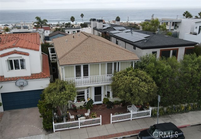 2527 Myrtle Avenue, Hermosa Beach, California 90254, ,Residential Income,Sold,Myrtle,SB21188541