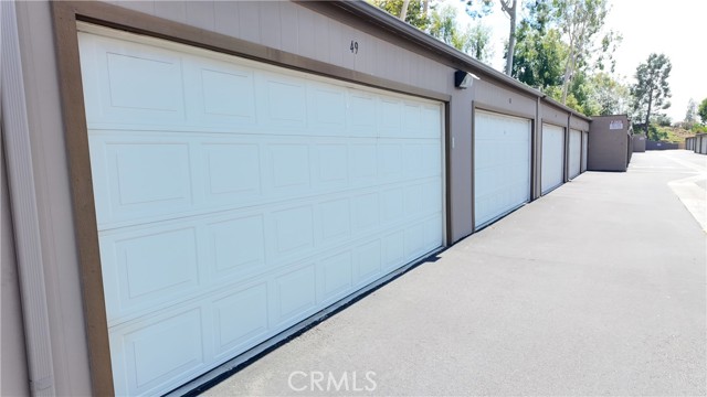 Detail Gallery Image 31 of 33 For 580 N Brea Bld #31,  Brea,  CA 92821 - 2 Beds | 2 Baths