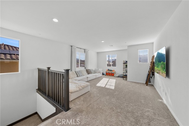 11298 Finders Court, Corona CA: https://media.crmls.org/medias/cbcae7a4-a63f-45ad-b7ea-06d6069373d7.jpg