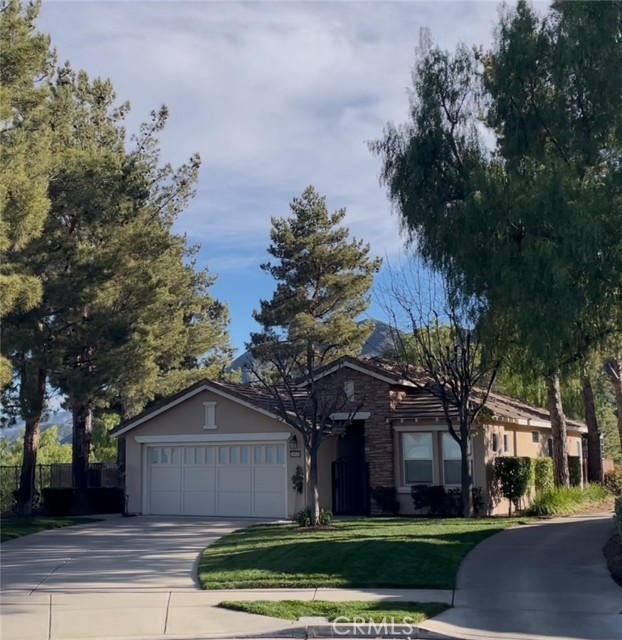 Detail Gallery Image 2 of 6 For 24409 Fawnskin, Corona,  CA 92883 - 2 Beds | 2 Baths