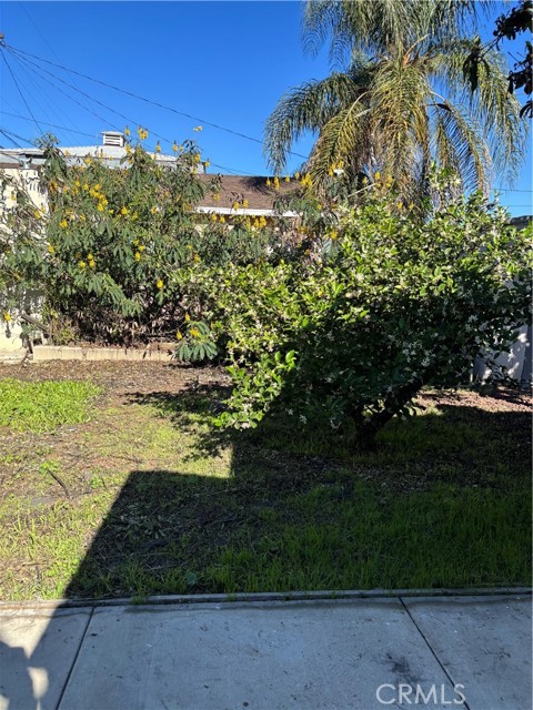 Detail Gallery Image 35 of 44 For 1343 S La Verne Ave, East Los Angeles,  CA 90022 - 2 Beds | 1 Baths