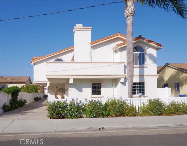 2705 Gates Avenue, Redondo Beach, California 90278, 3 Bedrooms Bedrooms, ,2 BathroomsBathrooms,Residential,Sold,Gates,SB21245963