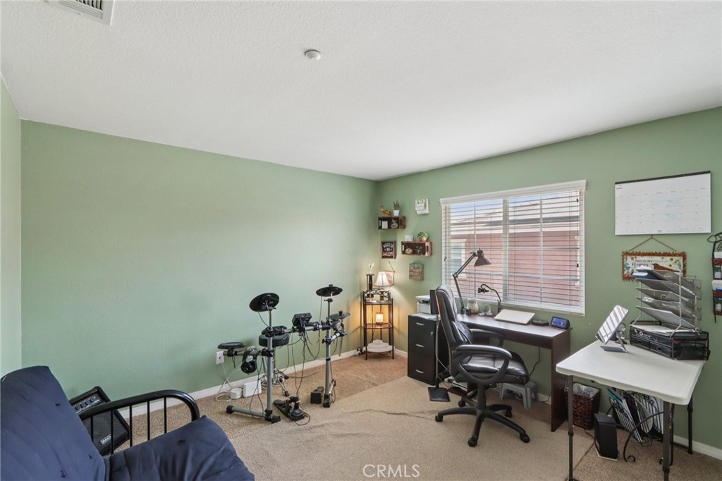 MLS #IV25241412 image #23