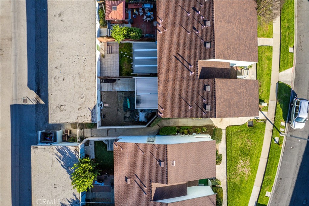 https://media.crmls.org/medias/cbcc7dcc-d112-42a3-a985-b2c7dabfbc0c.jpg?preset=X-Large