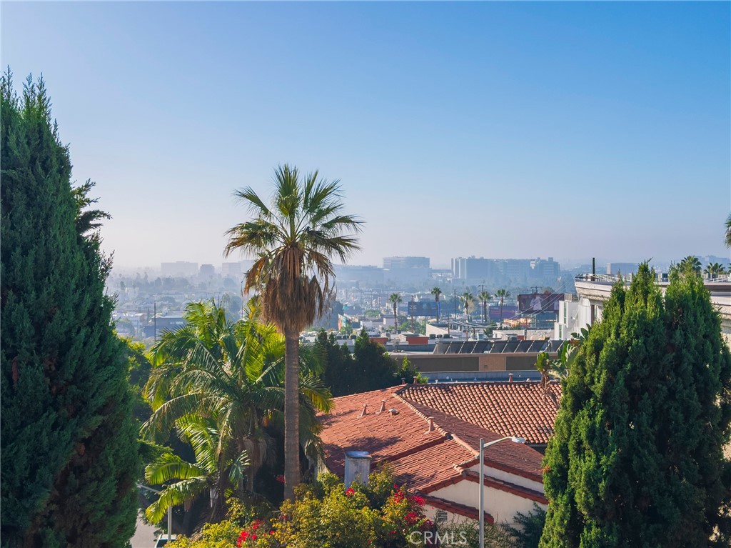 MLS #OC25244948 image #21