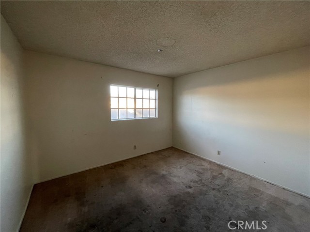 Detail Gallery Image 9 of 22 For 1575 S Reservoir St #H,  Pomona,  CA 91766 - 3 Beds | 3 Baths