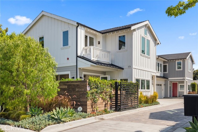 Detail Gallery Image 28 of 30 For 171 22nd St, Costa Mesa,  CA 92627 - 3 Beds | 3/1 Baths
