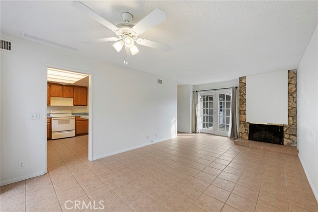 Detail Gallery Image 9 of 33 For 6597 Kameha Cir, Yorba Linda,  CA 92886 - 4 Beds | 3/1 Baths