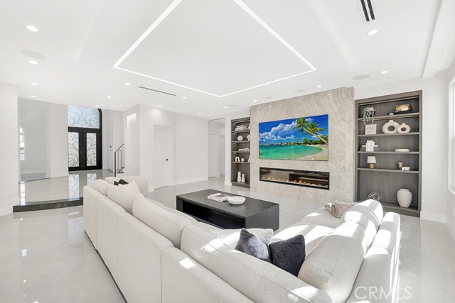 Detail Gallery Image 25 of 75 For 20151 via Medici, Porter Ranch,  CA 91326 - 5 Beds | 5 Baths