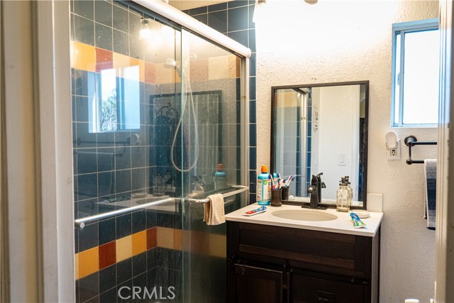 Detail Gallery Image 6 of 9 For 4831 Jurupa, Riverside,  CA 92504 - 2 Beds | 1 Baths