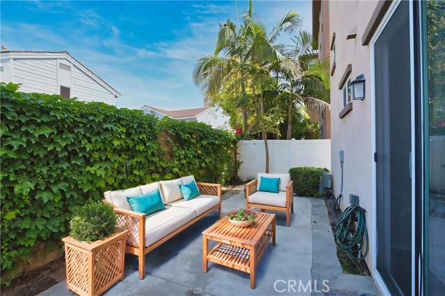 Detail Gallery Image 15 of 15 For 20267 Estuary Ln, Newport Beach,  CA 92660 - 3 Beds | 3 Baths