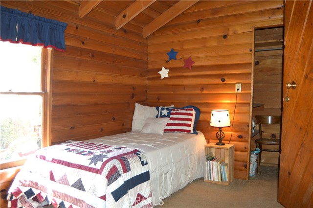 Detail Gallery Image 12 of 33 For 26156 Long Barn Rd, Long Barn,  CA 95335 - 5 Beds | 1/1 Baths