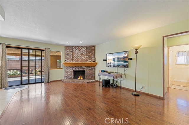 Detail Gallery Image 9 of 41 For 8038 Cyclamen Way, Buena Park,  CA 90620 - 4 Beds | 2 Baths
