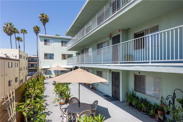 Detail Gallery Image 17 of 22 For 3452 Elm Ave #203,  Long Beach,  CA 90807 - 1 Beds | 1 Baths