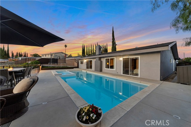 7301 Darnoch Way, West Hills CA: https://media.crmls.org/medias/cbd15b5b-bdfb-40d9-8655-c69ae5e30299.jpg