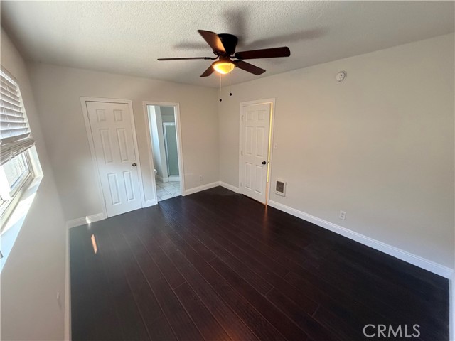 Detail Gallery Image 7 of 18 For 2530 Carmona, Los Angeles,  CA 90016 - 3 Beds | 1 Baths