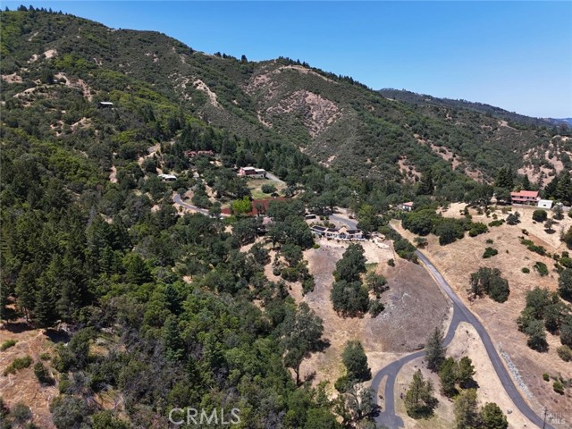 1321 Oak Knoll Road, Ukiah CA: https://media.crmls.org/medias/cbd32c99-4107-4a18-8473-eb15694b17ec.jpg