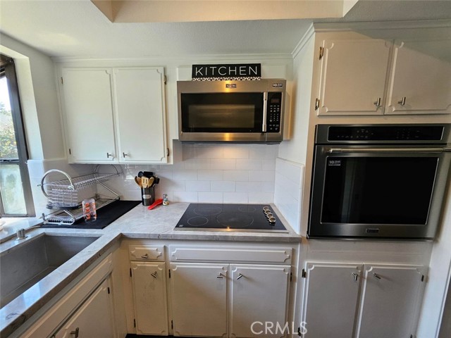 5894 E Madison Avenue, Fresno CA: https://media.crmls.org/medias/cbd361bf-9228-41cb-84b4-861ae393b351.jpg