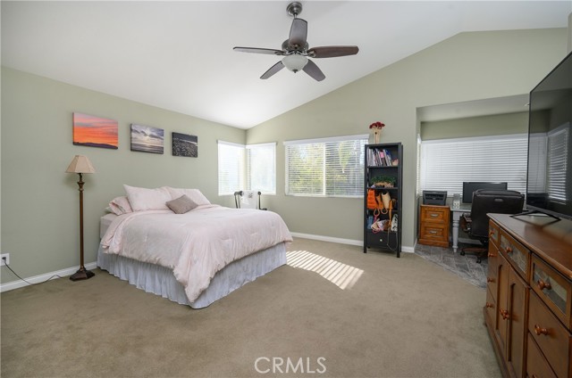 23791 Via De Gema Linda, Murrieta CA: https://media.crmls.org/medias/cbd46b4d-bb3b-43f4-a65b-d6770700cdb4.jpg