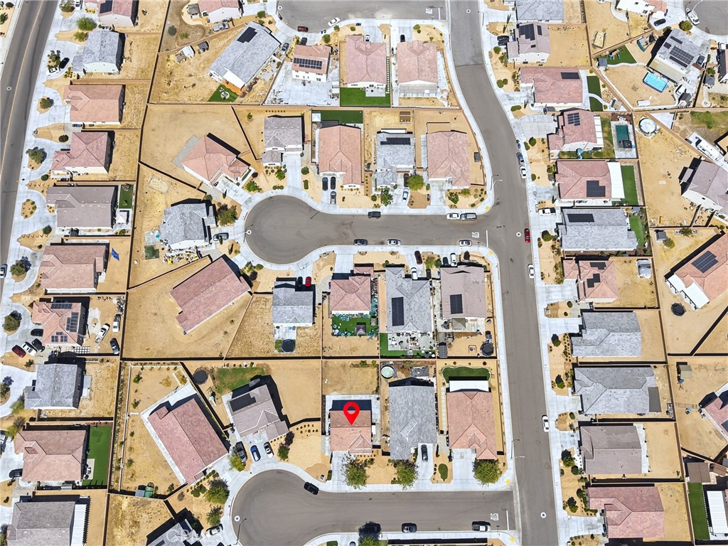 https://media.crmls.org/medias/cbd4ba4a-36ad-4132-b8bf-5be2d3c8d52d.jpg?preset=X-Large