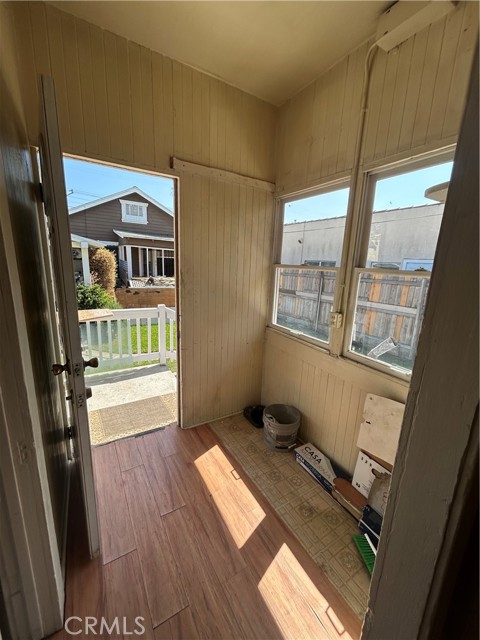 828 Maine photo 12