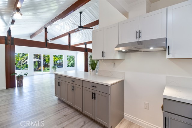 17300 Grand Avenue, Lake Elsinore CA: https://media.crmls.org/medias/cbd556f5-f757-44d2-9c34-c537faacb44d.jpg