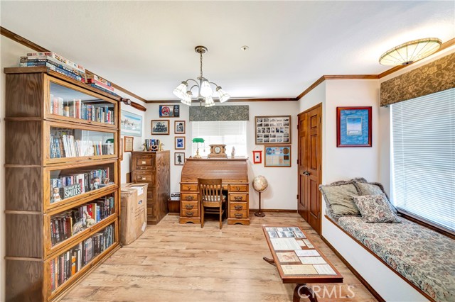 11720 Honeybee Lane, Juniper Hills CA: https://media.crmls.org/medias/cbd5b57e-d164-44ae-b434-fd982e68e8b6.jpg
