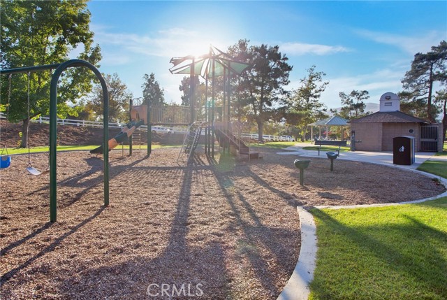 2963 Falconberg Drive, La Verne CA: https://media.crmls.org/medias/cbd5ff94-b2fd-464e-9ccc-de04fc99a406.jpg