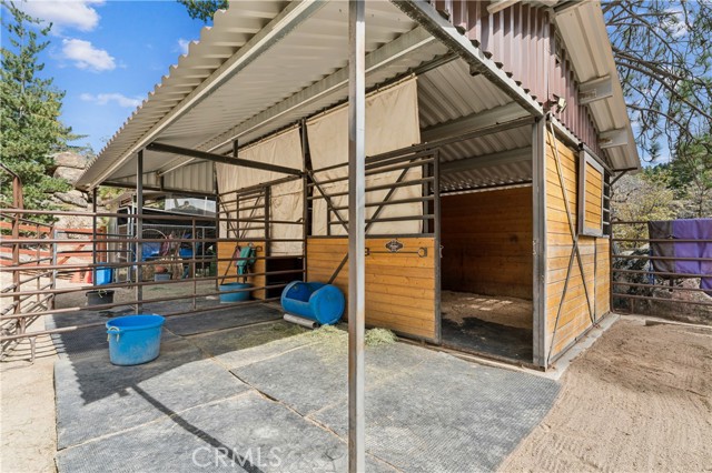 32360 Pine Manor Lane, Running Springs, CA 92382