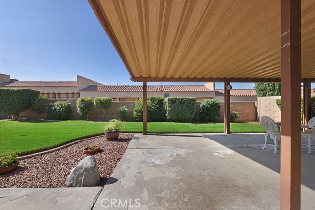Detail Gallery Image 32 of 41 For 3627 Orchid Dr, Highland,  CA 92346 - 4 Beds | 3 Baths