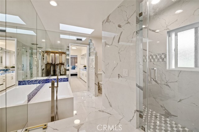 Detail Gallery Image 58 of 68 For 218 Evening Star Ln, Newport Beach,  CA 92660 - 5 Beds | 3/1 Baths