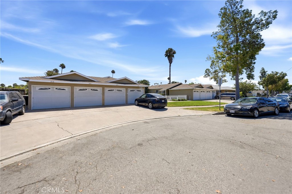 MLS #OC26168756 image #10
