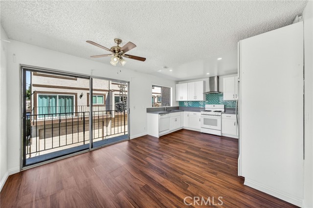 Detail Gallery Image 12 of 38 For 764 N Glendora Ave, Covina,  CA 91724 - 2 Beds | 3 Baths