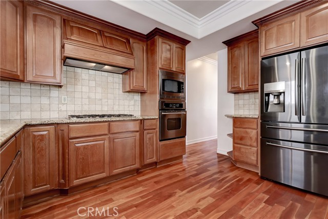 2307 Ruhland Avenue, Redondo Beach, California 90278, 4 Bedrooms Bedrooms, ,3 BathroomsBathrooms,Residential,Sold,Ruhland,SB21165663