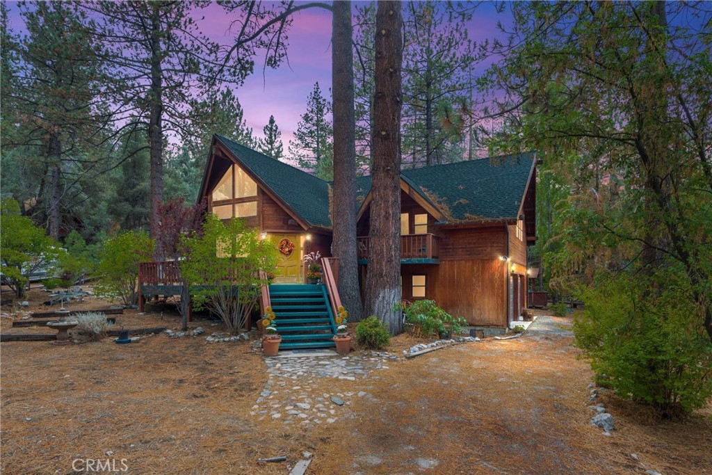 2313 Crestwood Court