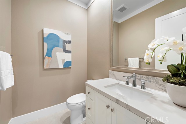 Detail Gallery Image 16 of 55 For 58 Suede, Irvine,  CA 92602 - 4 Beds | 3/1 Baths