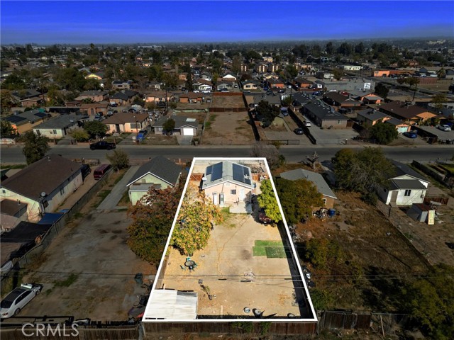 Detail Gallery Image 4 of 37 For 1425 Murdock, Bakersfield,  CA 93307 - 2 Beds | 1 Baths