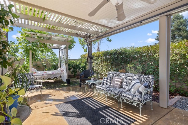 Detail Gallery Image 26 of 30 For 10705 Topiary Dr, Bakersfield,  CA 93306 - 3 Beds | 2 Baths