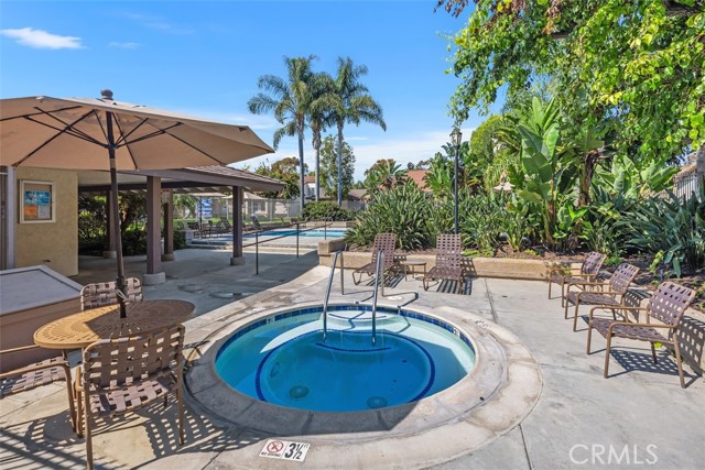Detail Gallery Image 33 of 41 For 5 Bright Hollow, Irvine,  CA 92618 - 2 Beds | 2 Baths