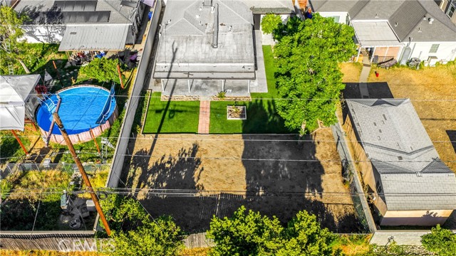 1333 N Council Avenue, Ontario CA: https://media.crmls.org/medias/cbd8fc03-285e-45db-a1c3-e0d3119f1279.jpg