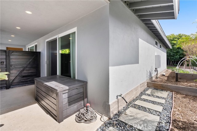 Detail Gallery Image 36 of 43 For 20442 Harbor Isle Ln, Huntington Beach,  CA 92646 - 3 Beds | 2 Baths