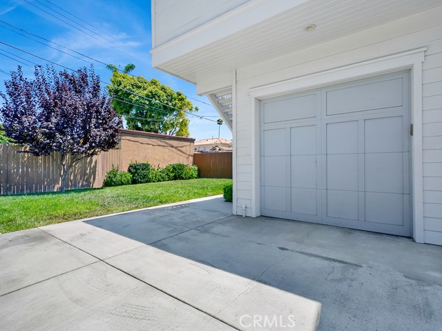 Detail Gallery Image 17 of 19 For 356 E 16th Pl #B,  Costa Mesa,  CA 92627 - 2 Beds | 2 Baths