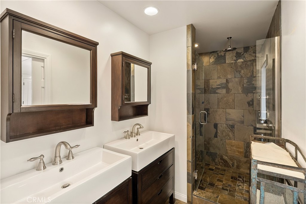 MLS #OC26114350 image #13