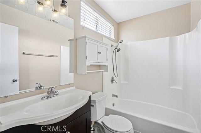 Detail Gallery Image 12 of 15 For 705 1/2 Orchid Ave, Corona Del Mar,  CA 92625 - 2 Beds | 2 Baths