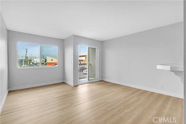 Detail Gallery Image 4 of 21 For 2411 Prospect Ave #219,  Hermosa Beach,  CA 90254 - 2 Beds | 2 Baths