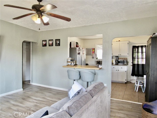 Detail Gallery Image 5 of 16 For 6508 Tallman Ave, Bakersfield,  CA 93308 - 3 Beds | 1 Baths