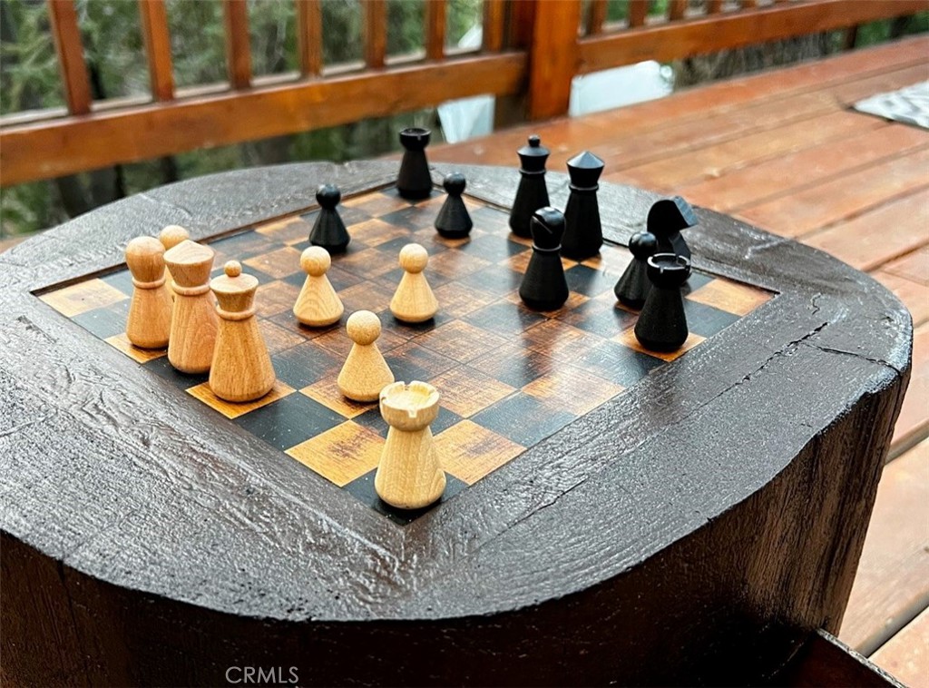 https://media.crmls.org/medias/cbdbdb03-eee1-407c-b987-6f81117ee96a.jpg?preset=X-Large
