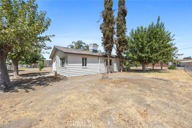 Detail Gallery Image 40 of 40 For 8880 Greenfield Park Dr, Bakersfield,  CA 93307 - 3 Beds | 3/1 Baths