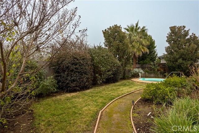 Detail Gallery Image 17 of 21 For 43 Redeemers Loop, Chico,  CA 95973 - 3 Beds | 2 Baths